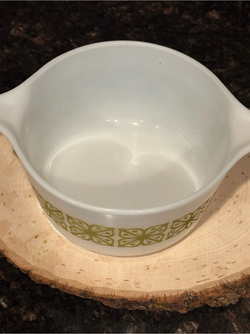 Vintage “Verde Floral” #472  1 1/2 PT Pyrex USA Round Casserole